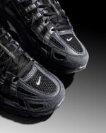 Nike P-6000 Suede Anthracite Metallic Silver Unisex Adult HF0015 002 - Gambar 5