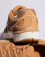Nike P-6000 SE Flax Metallic Gold Unisex HF0015 201 - Gambar 4