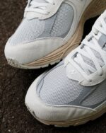New Balance 2002R Linen Rain Cloud Unisex U2002RJ - Gambar 3