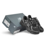 New Balance 740 V2 Black Grey Silver Unisex U740BM2 - Gambar 2