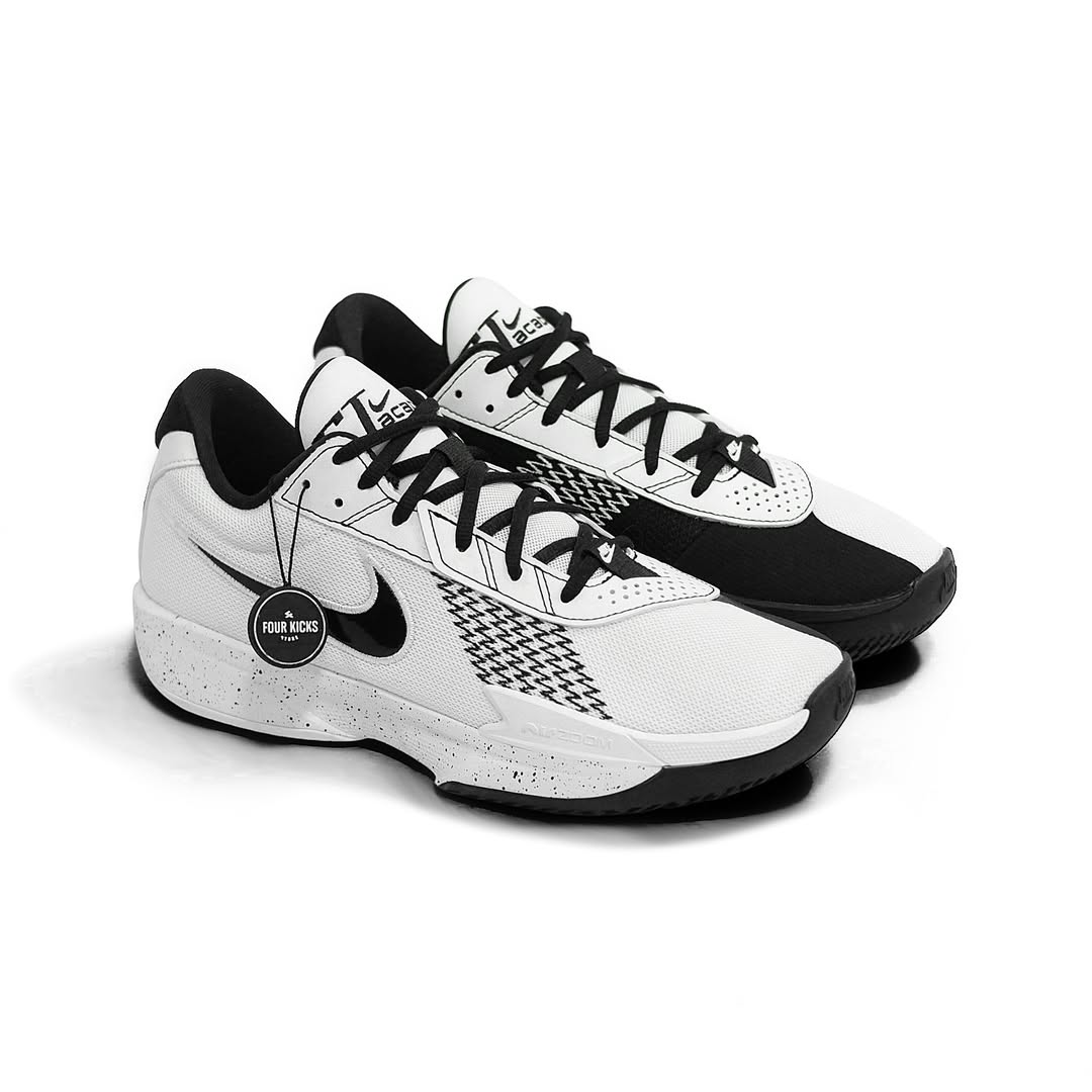 Nike Basketball Lifestyle Shoes Air Zoom G.T Cut Academy EP White Black Unisex FB2598 105 (2) Nike Air Zoom G.T Cut Academy Ep White Black Mens FB2598 105 - Gambar 1