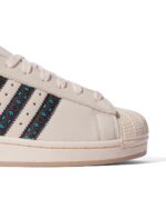 Adidas Superstar II Papua Unisex KJ8082 - Gambar 13