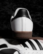 Adidas Samba OG White Black Gum Unisex Adult B75806 - Gambar 8