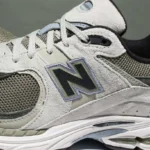 New Balance 2002R Silver Pine Olive Leaf Mens M2002RFT - Image 2