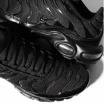 Nike Air Max TN Plus Triple Black Mens 604133 050 - Image 4