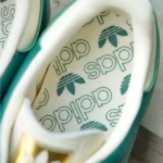 Adidas Samba OG Collegiate Green Unisex Adult IE0872 - Image 2