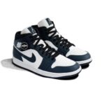 Nike Shoes Air Jordan 1 Mid Armory Navy Mens 554724 411