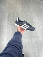 Adidas Japan W core black cloud white Unisex IH5490 - Gambar 3
