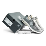 New Balance 2002 R Shadow Grey Mens M2002RNM - Gambar 2