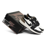 Nike Air Jordan 1 Retro Low OG Mocha GS CZ0858 102 - Gambar 2