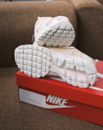 Nike Vomero 5 Chalk Sail Gs HF6998 110 - Gambar 6
