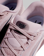 Nike Vomero 18 Particle Rose Silt Red Gs HQ2157 602 - Gambar 3