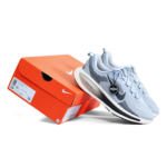 Nike Vomero 18 Wolf Grey Anthracite Unisex HQ2157 008 - Gambar 2