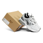 Nike Zoom Air Fire Photon Dust White Smoke Grey Metallic Silver Womens DR7852 001 - Gambar 2
