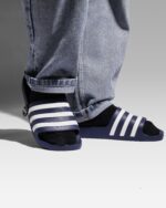 Adidas Adilette Aqua Slides Dark Blue Cloud White Unisex F35542 - Gambar 2
