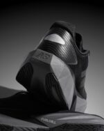 New Balance FuellCell Rebel v5 Black Castelrock Mens MFCXLC5 - Gambar 7