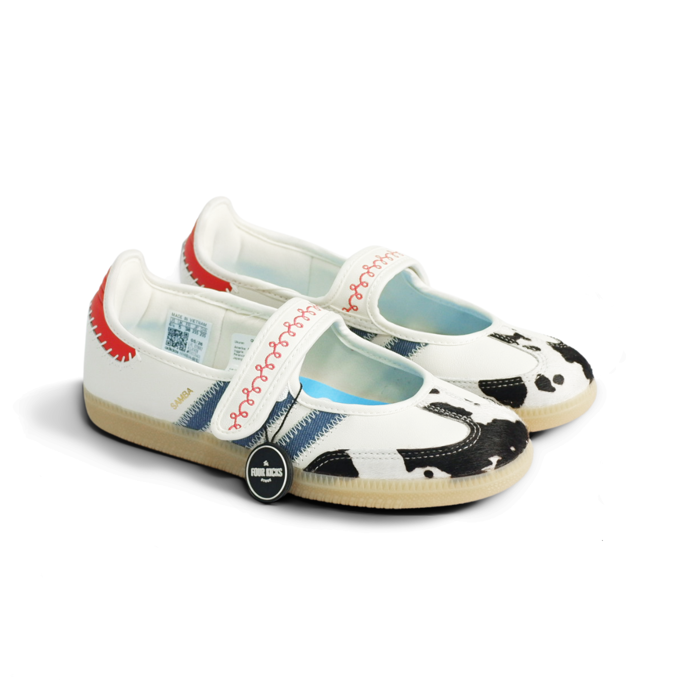 Adidas Lifestyle Shoes Samba Jane Disney Pixar Toy Story Jessie Womens LA1428 (3) Adidas Samba Jane Disney Pixar Toy Story Jessie Womens LA1428 - Gambar 1
