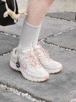 Nike P-6000 Sail Soft Pearl Arctic Orange Womens IR1215 101 - Gambar 3
