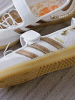 Adidas Samba Jane Crystal White Acid Orange Womens LA6407 - Gambar 6