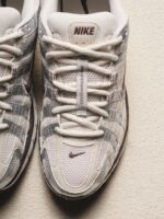Nike P-6000 Phantom Metallic Silver Light Orewood Brown Tatto Unisex IV6035 030 - Gambar 4